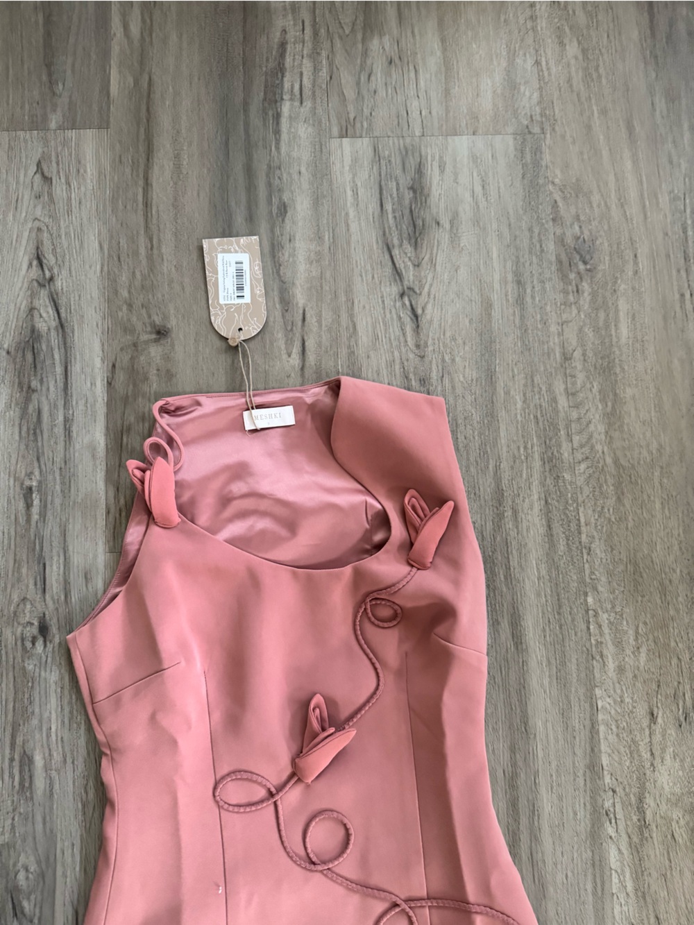 Meshki Virginia
Suiting Embroidered Midi Dress - Burnt Rose - Picture 3 of 5